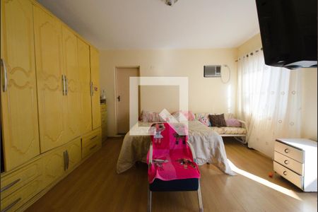 Casa à venda com 552m², 5 quartos e 3 vagasQuarto 2