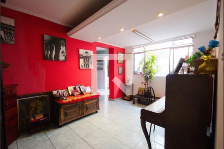 Sala de casa para alugar com 5 quartos, 552m² em Vila Monumento, São Paulo