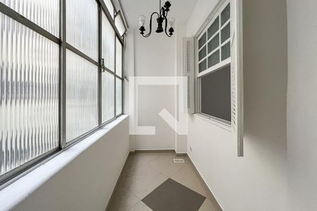 Apartamento para alugar com 140m², 2 quartos e sem vagaEscritório