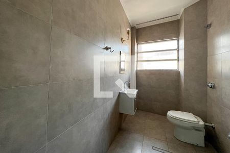 Apartamento para alugar com 140m², 2 quartos e sem vagaBanheiro