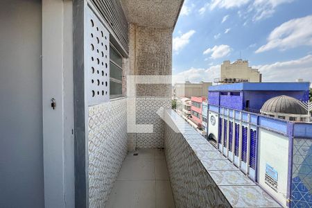 Apartamento para alugar com 140m², 2 quartos e sem vagaVaranda