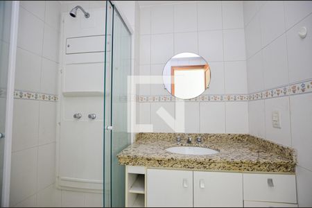 Apartamento à venda com 216m², 3 quartos e 2 vagasBanheiro da Suíte 3