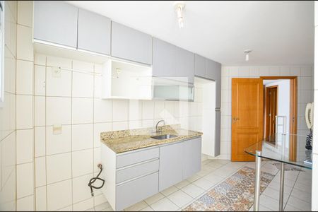 Apartamento à venda com 216m², 3 quartos e 2 vagasCozinha