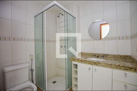 Apartamento à venda com 216m², 3 quartos e 2 vagasBanheiro da Suíte 3