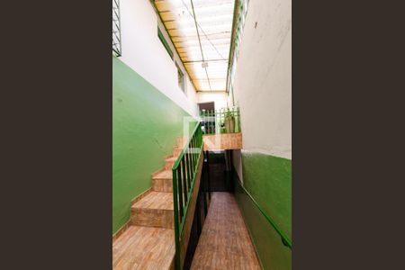 Casa à venda com 462m², 5 quartos e 2 vagasEscada