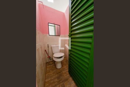 Casa à venda com 462m², 5 quartos e 2 vagasBanheiro de serviço