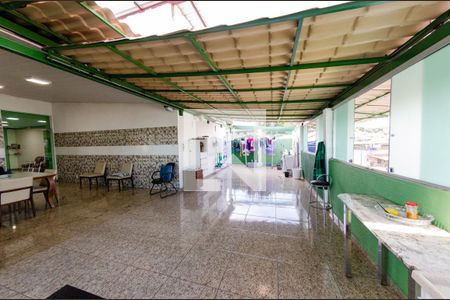 Casa à venda com 462m², 5 quartos e 2 vagasÁrea de serviço