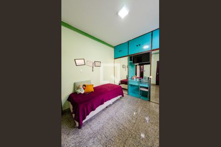 Casa à venda com 462m², 5 quartos e 2 vagasSuíte 1