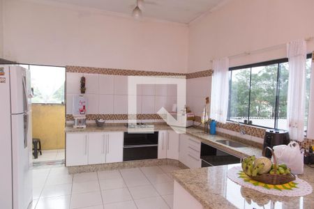 Casa à venda com 410m², 5 quartos e 2 vagasCozinha