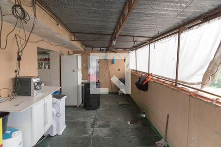 Casa à venda com 410m², 5 quartos e 2 vagasÁrea de Serviço