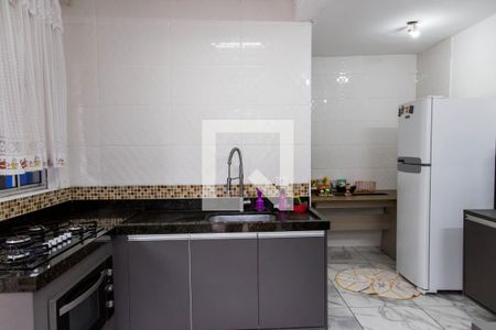 Casa à venda com 410m², 5 quartos e 2 vagasCozinha Casa 2