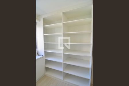 Apartamento para alugar com 62m², 3 quartos e 1 vagaCloset