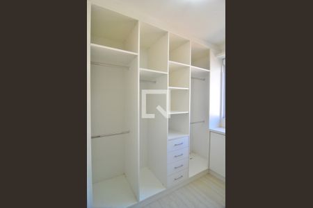 Apartamento para alugar com 62m², 3 quartos e 1 vagaCloset