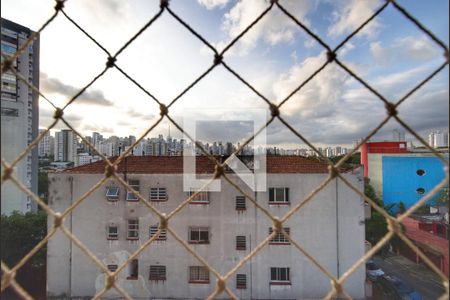 Sala - Vista de apartamento à venda com 2 quartos, 60m² em Vila Mariana, São Paulo