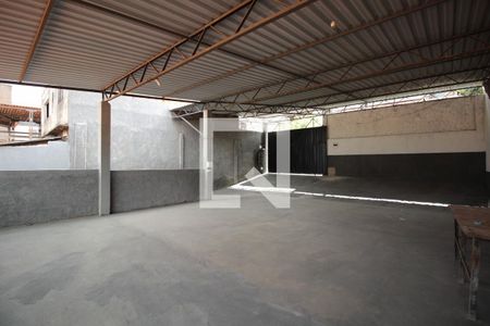 Casa para alugar com 250m², 3 quartos e 8 vagasGaragem