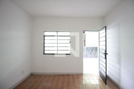 Sala de casa para alugar com 3 quartos, 250m² em Mantiqueira, Belo Horizonte