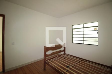 Quarto 1 de casa para alugar com 3 quartos, 250m² em Mantiqueira, Belo Horizonte