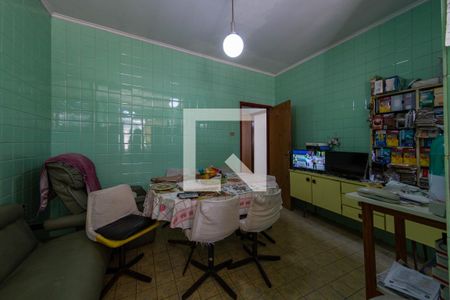 Casa à venda com 282m², 3 quartos e 6 vagas Casa à venda com 282m², 3 quartos e 6 vagasCozinha