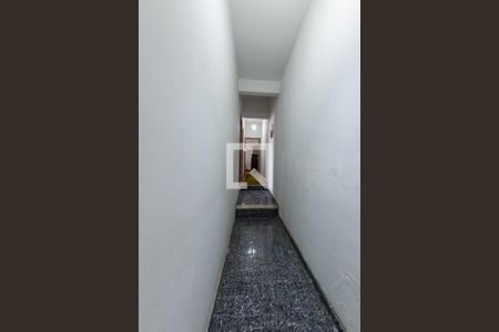 Casa à venda com 282m², 3 quartos e 6 vagas Casa à venda com 282m², 3 quartos e 6 vagasCorredor