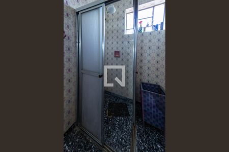 Casa à venda com 282m², 3 quartos e 6 vagas Casa à venda com 282m², 3 quartos e 6 vagasBanheiro