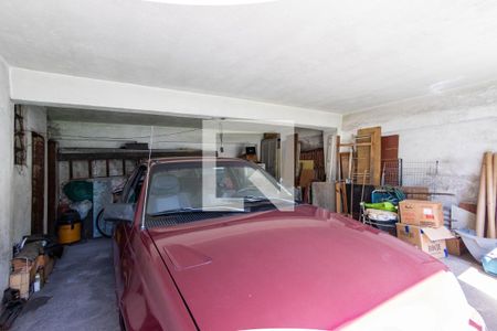 Casa à venda com 282m², 3 quartos e 6 vagas Casa à venda com 282m², 3 quartos e 6 vagasÁrea Externa