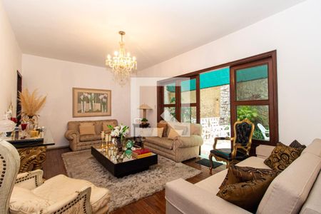 Apartamento à venda com 4 quartos, 300m² em Alto Barroca, Belo Horizonte