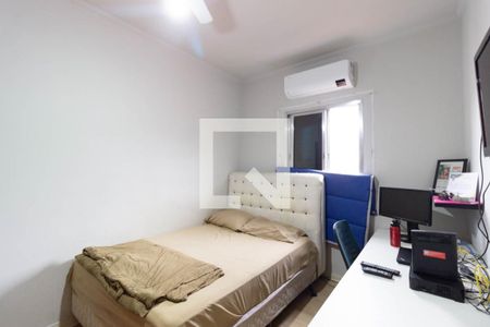 Casa à venda com 160m², 3 quartos e 3 vagas Casa à venda com 160m², 3 quartos e 3 vagasQuarto 2
