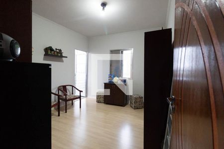Casa à venda com 160m², 3 quartos e 3 vagas Casa à venda com 160m², 3 quartos e 3 vagasQuarto 1
