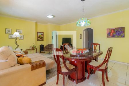 Sala de casa à venda com 5 quartos, 380m² em Glória, Porto Alegre