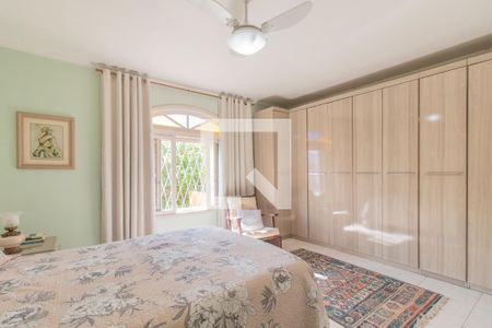 Casa à venda com 380m², 5 quartos e 3 vagasQuarto 5