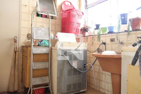 Apartamento à venda com 124m², 3 quartos e 1 vagaÁrea de Serviço