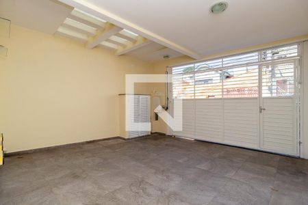 Casa à venda com 120m², 3 quartos e 2 vagas Casa à venda com 120m², 3 quartos e 2 vagasGaragem