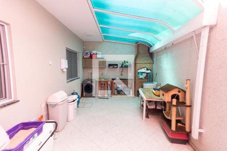 Casa para alugar com 182m², 3 quartos e 2 vagas Casa para alugar com 182m², 3 quartos e 2 vagasÁrea de Serviço