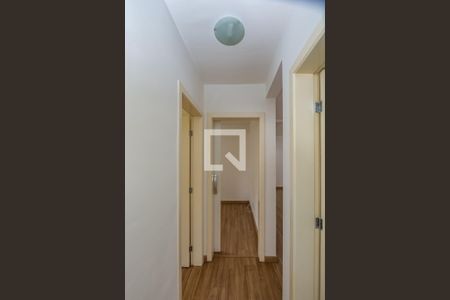 Apartamento à venda com 85m², 3 quartos e 2 vagasCorredor