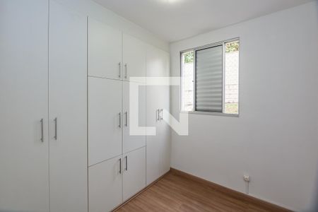 Apartamento à venda com 85m², 3 quartos e 2 vagasQuarto 2