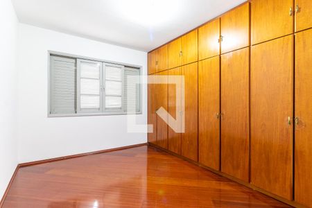 Casa à venda com 161m², 3 quartos e 2 vagasQuarto 3