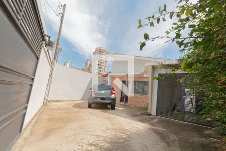 Casa para alugar com 290m², 3 quartos e 4 vagas Casa para alugar com 290m², 3 quartos e 4 vagasGaragem