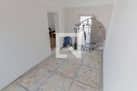 Casa para alugar com 290m², 3 quartos e 4 vagas Casa para alugar com 290m², 3 quartos e 4 vagasGaragem