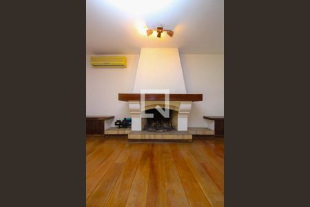 Sala  de casa para alugar com 4 quartos, 630m² em Cidade Jardim, São Paulo