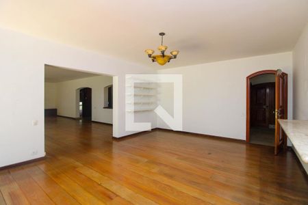 Corredor de casa para alugar com 4 quartos, 630m² em Cidade Jardim, São Paulo