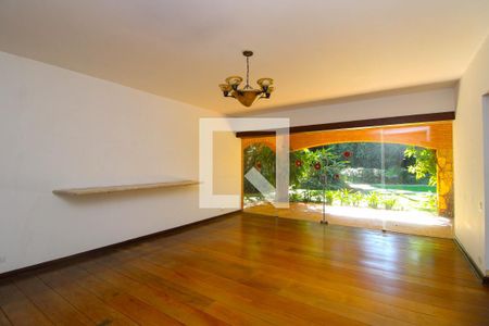 Corredor de casa para alugar com 4 quartos, 630m² em Cidade Jardim, São Paulo