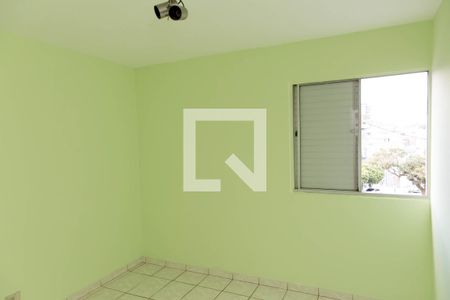 Quarto 2 de apartamento para alugar com 2 quartos, 50m² em Jardim Rosinha, Diadema