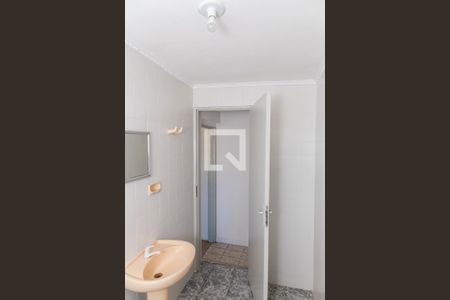 Banheiro de apartamento para alugar com 1 quarto, 68m² em Piraporinha, Diadema