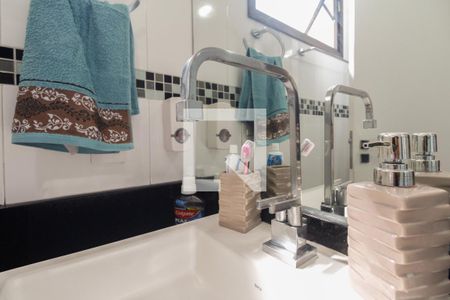 Apartamento à venda com 62m², 2 quartos e 1 vagaBanheiro Suíte 