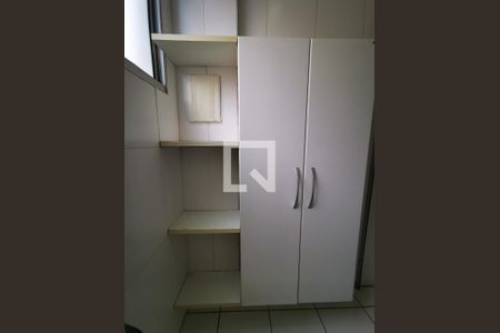 Apartamento para alugar com 66m², 3 quartos e 1 vagaÁrea de serviço