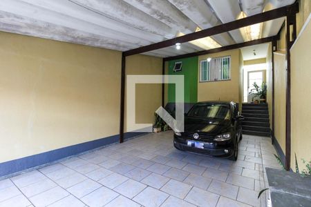 Casa à venda com 125m², 3 quartos e 4 vagas Casa à venda com 125m², 3 quartos e 4 vagasGaragem