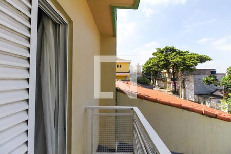 Casa à venda com 125m², 3 quartos e 4 vagas Casa à venda com 125m², 3 quartos e 4 vagasVaranda