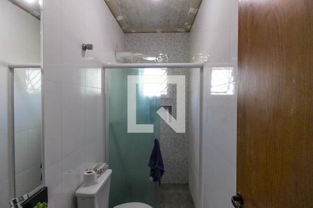 Casa à venda com 125m², 3 quartos e 4 vagas Casa à venda com 125m², 3 quartos e 4 vagasBanheiro da Suíte