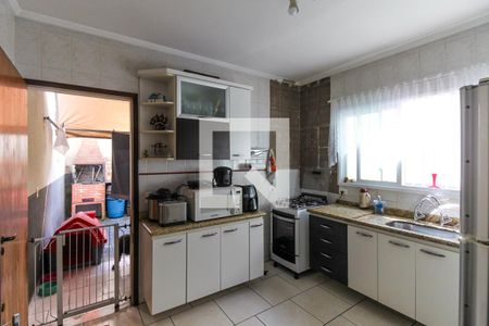 Casa à venda com 125m², 3 quartos e 4 vagas Casa à venda com 125m², 3 quartos e 4 vagasCozinha
