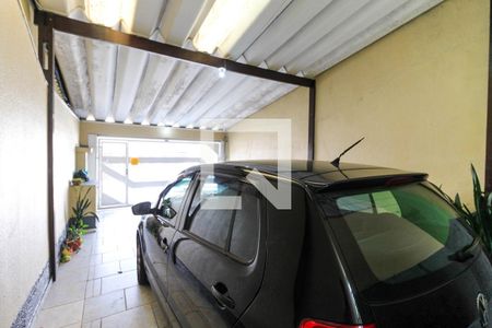 Casa à venda com 125m², 3 quartos e 4 vagas Casa à venda com 125m², 3 quartos e 4 vagasGaragem